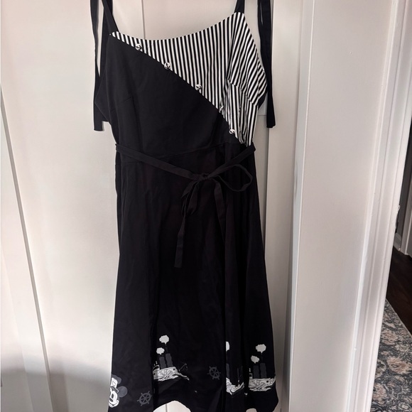 Her Universe Dresses & Skirts - Disney Mickey Mouse HerUniverse Black & White Fit & Flare Dress | NWOT